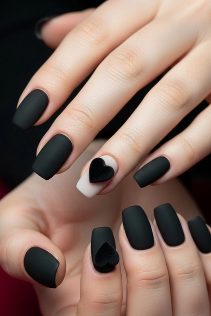 gothic valentines nails