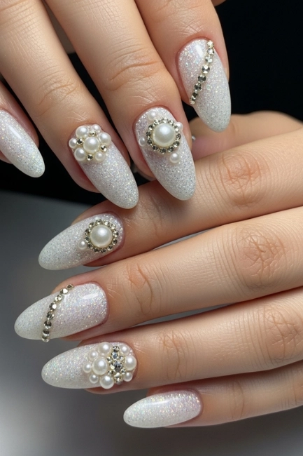 Nails Glitter Nails with Pearl and Rhinestone Combo