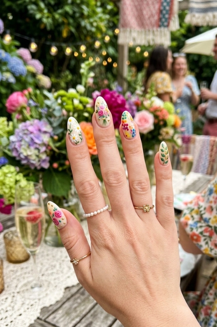 Floral Festive Nail Art for a Soft and Elegant Design
