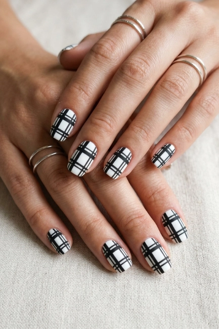Black and White Plaid Nails for Graphic Minimalism