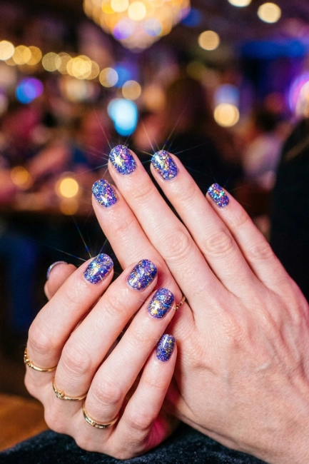 Glitter Nail Styles for a Sparkling Statement Look